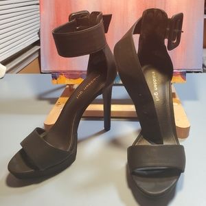 Madden Girl Black heels